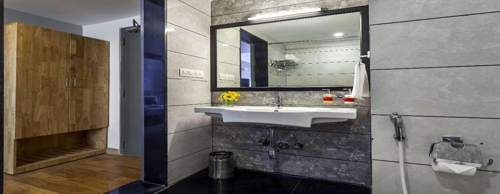 Oyo Townhouse 5 Jubilee Hills Ξενοδοχείο Χιντεραμπάντ Δωμάτιο φωτογραφία